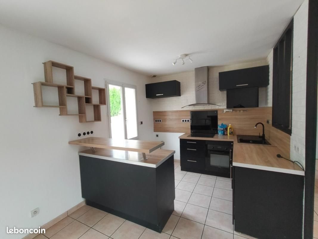 Maison à louer, 109m², Nouzonville