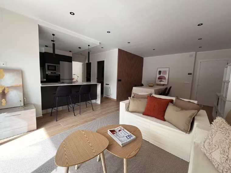 Pis de 2 habitacions en venda a Andorra la Vella · 49 de 50