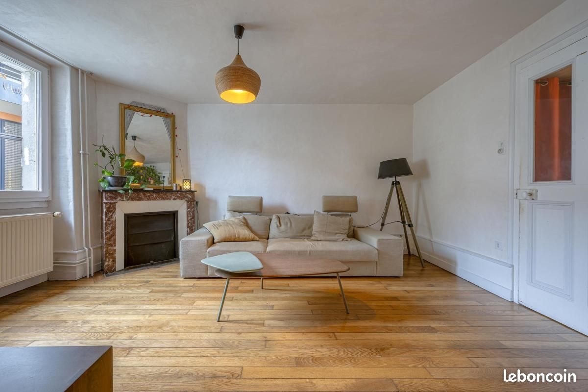 Maison à vendre, 190m², Frangy