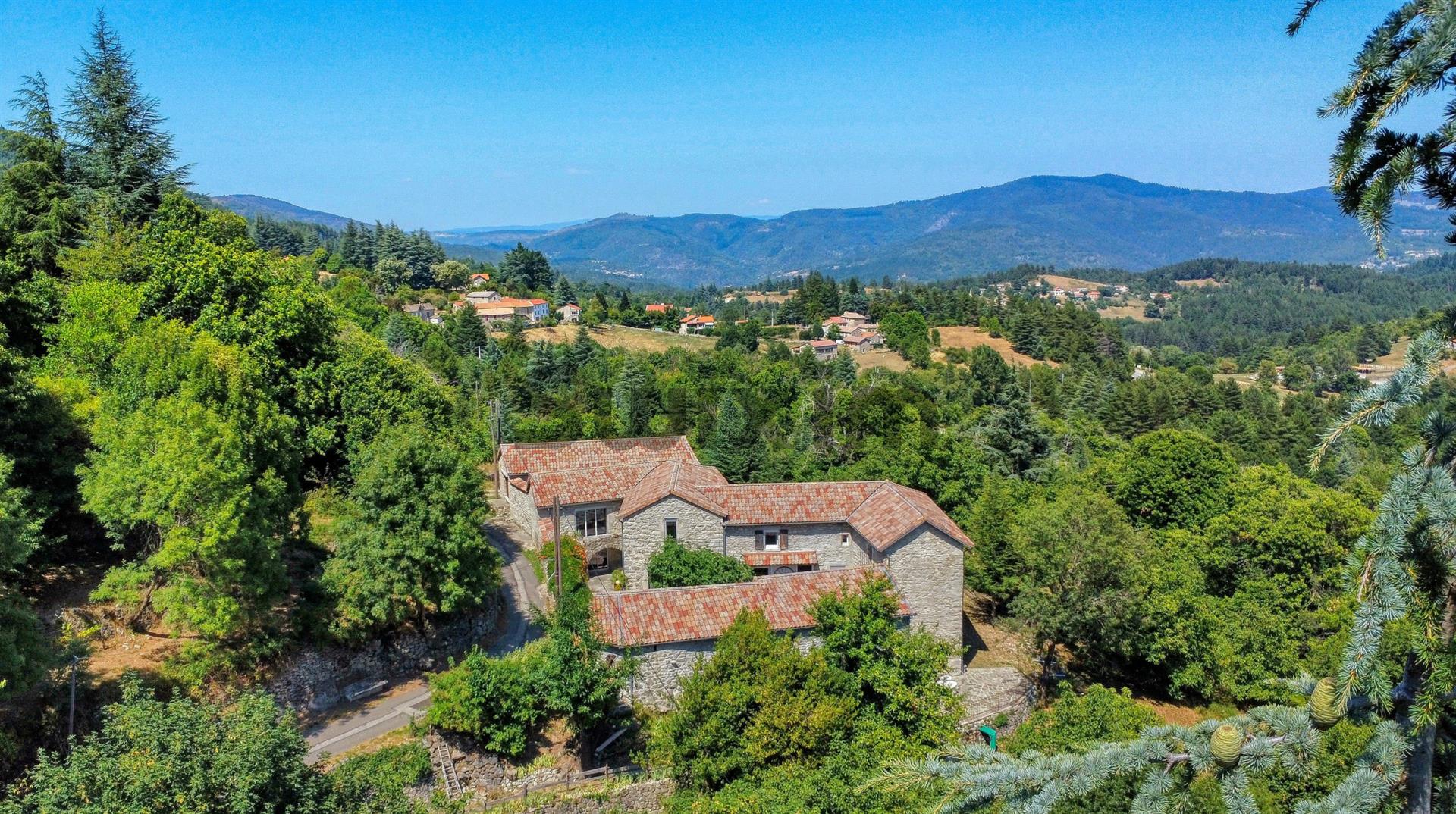 Maison à vendre, 505m², Concoules