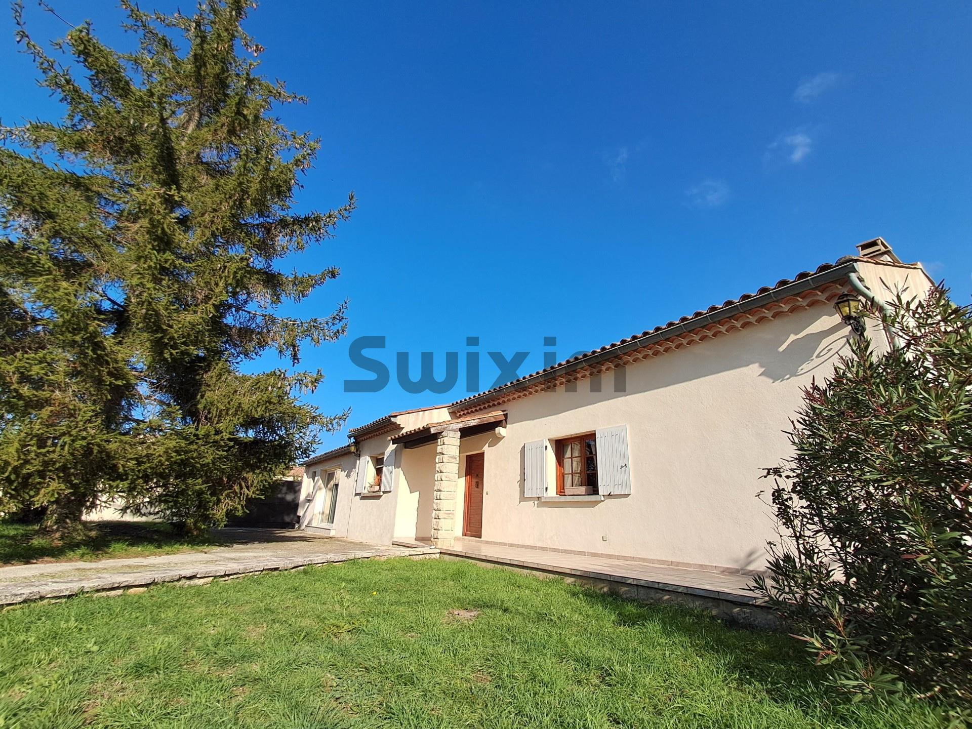 Maison à vendre, 176m², Barjac