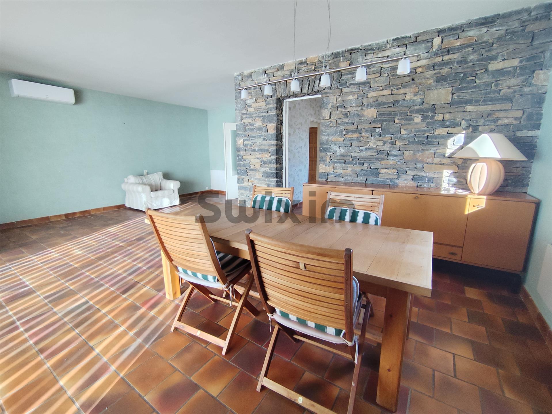 Maison à vendre, 167m², Saint-Julien-les-Rosiers
