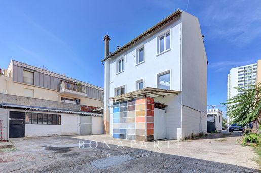 Immeuble 275 m² · à Colombes · 275 m² · 800 000 €