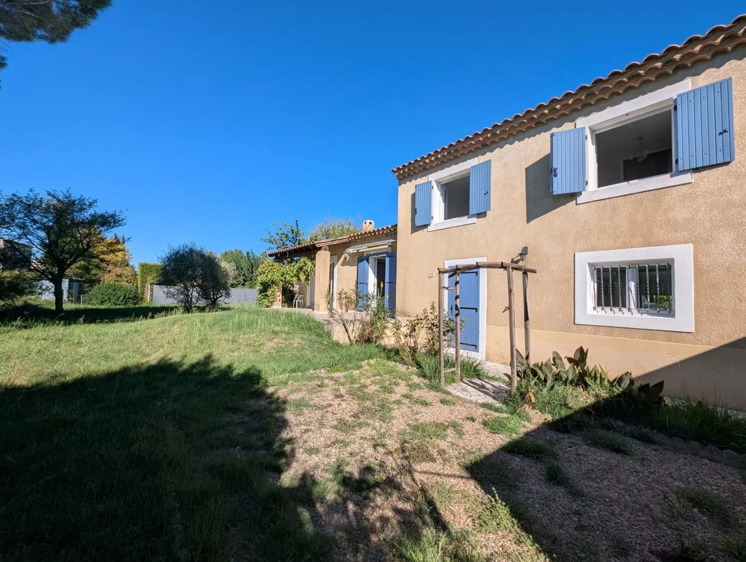 Maison à louer, 110m², Fontvieille