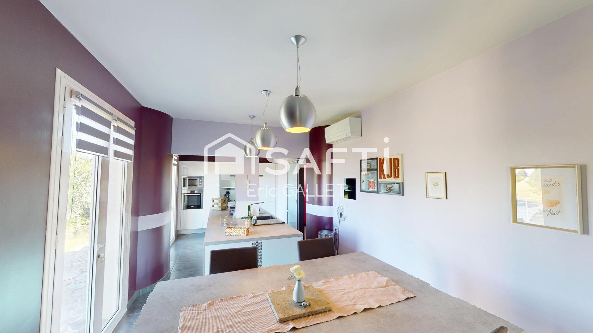 Maison à vendre, 175m², Lubersac