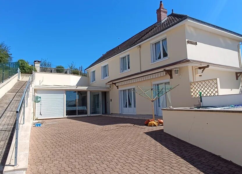 Maison à vendre, 164m², La Roche-Clermault