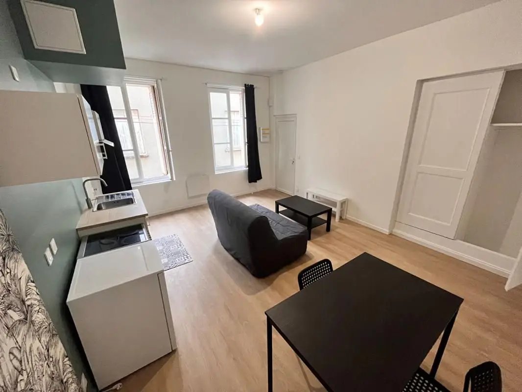 Appartement à louer, 26m², Loudun