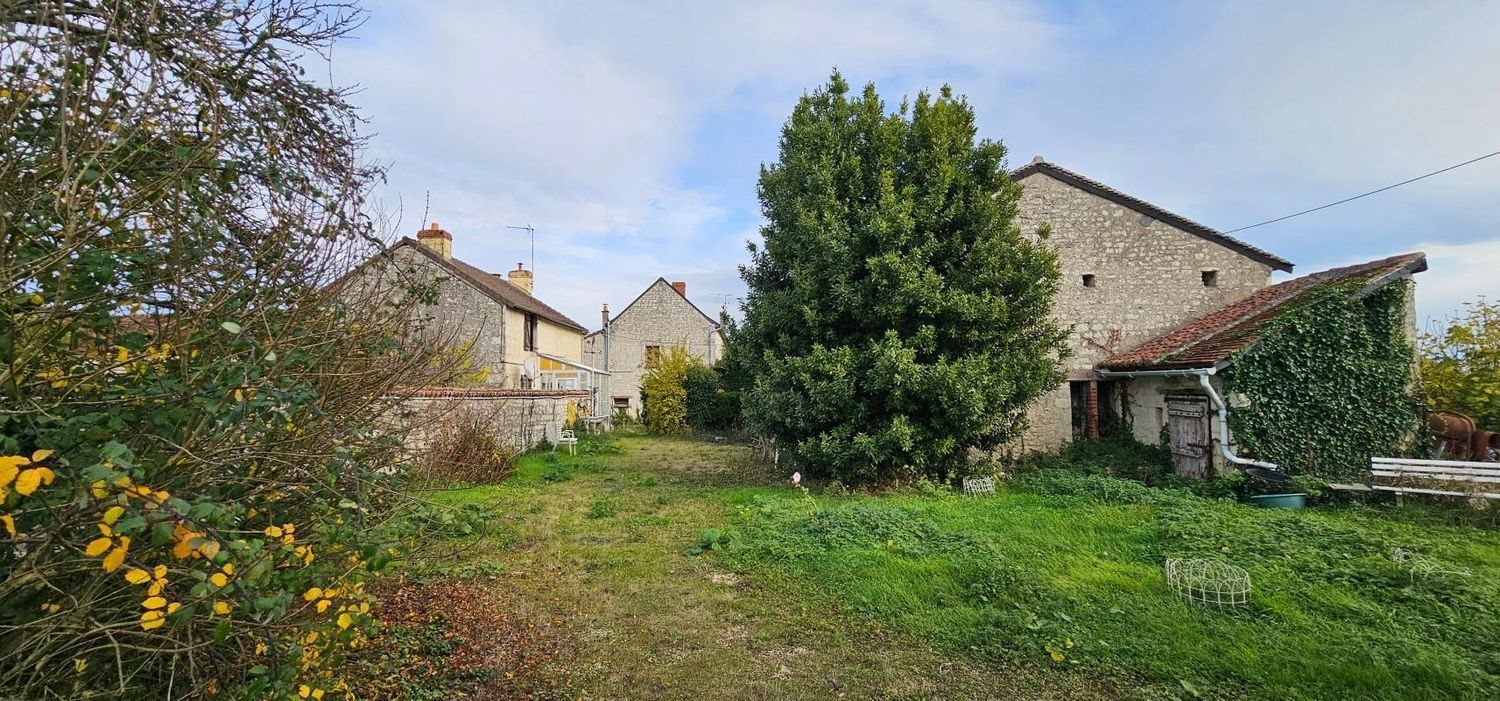 Maison à vendre, 92m², Lémeré