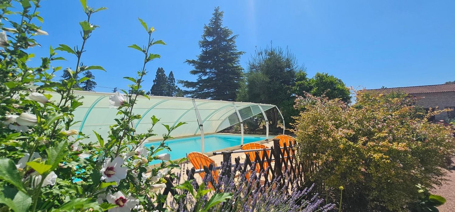 Maison à vendre, 210m², La Roche-Rigault