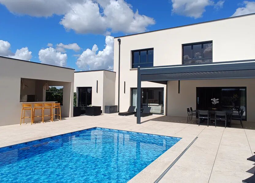 Maison à vendre, 260m², Savigné-sur-Lathan
