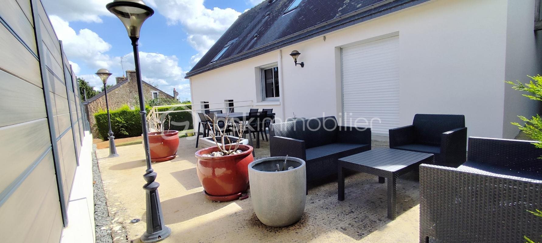 Maison à vendre, 142m², Fougères