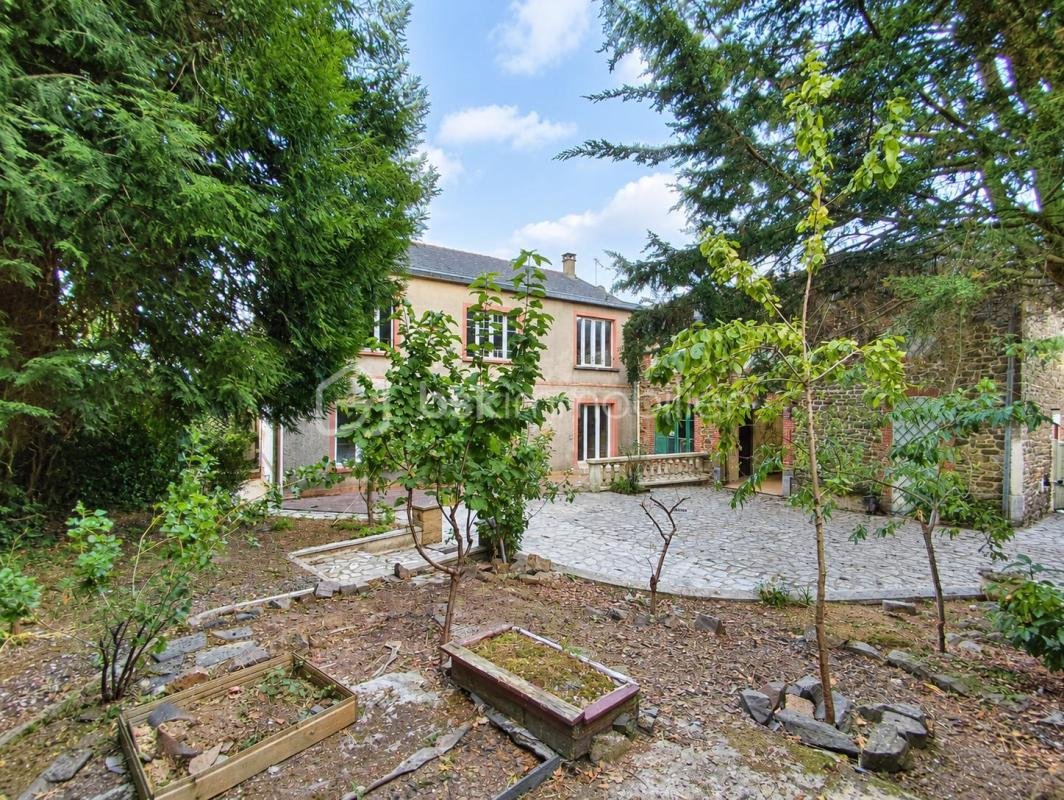 Maison à vendre, 433m², Fougères