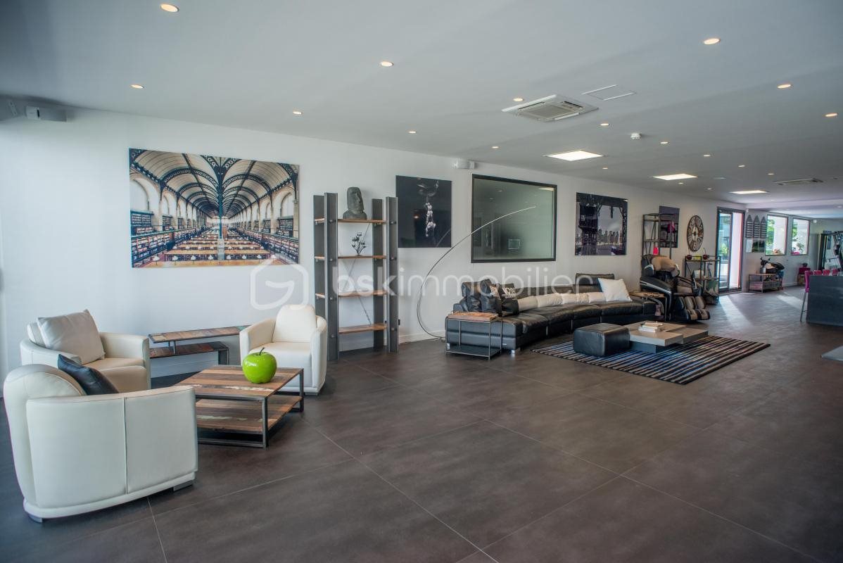 Appartement à vendre, 394m², Pringy