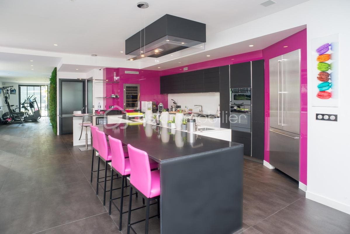 Appartement à vendre, 394m², Pringy