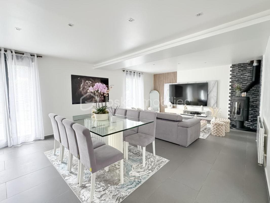 Maison à vendre, 179m², Villeneuve-Saint-Denis