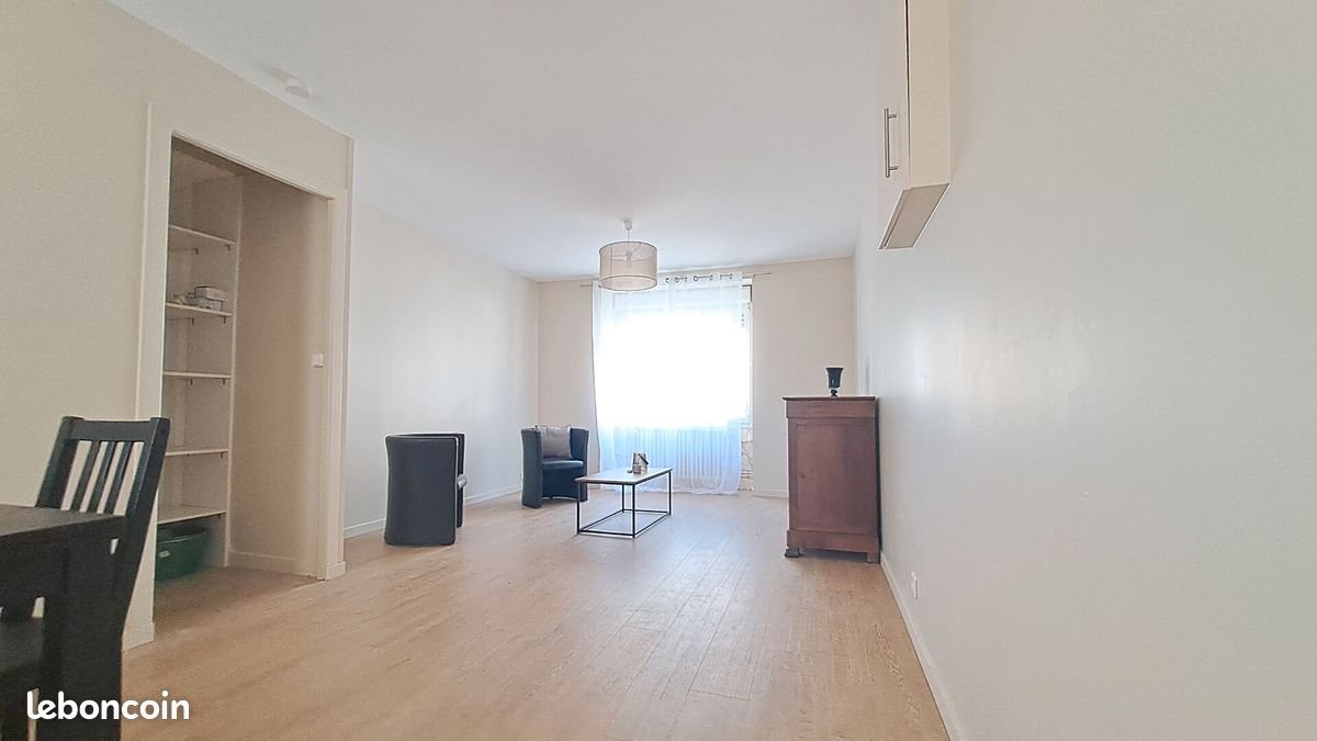 Maison à louer, 57m², Niort