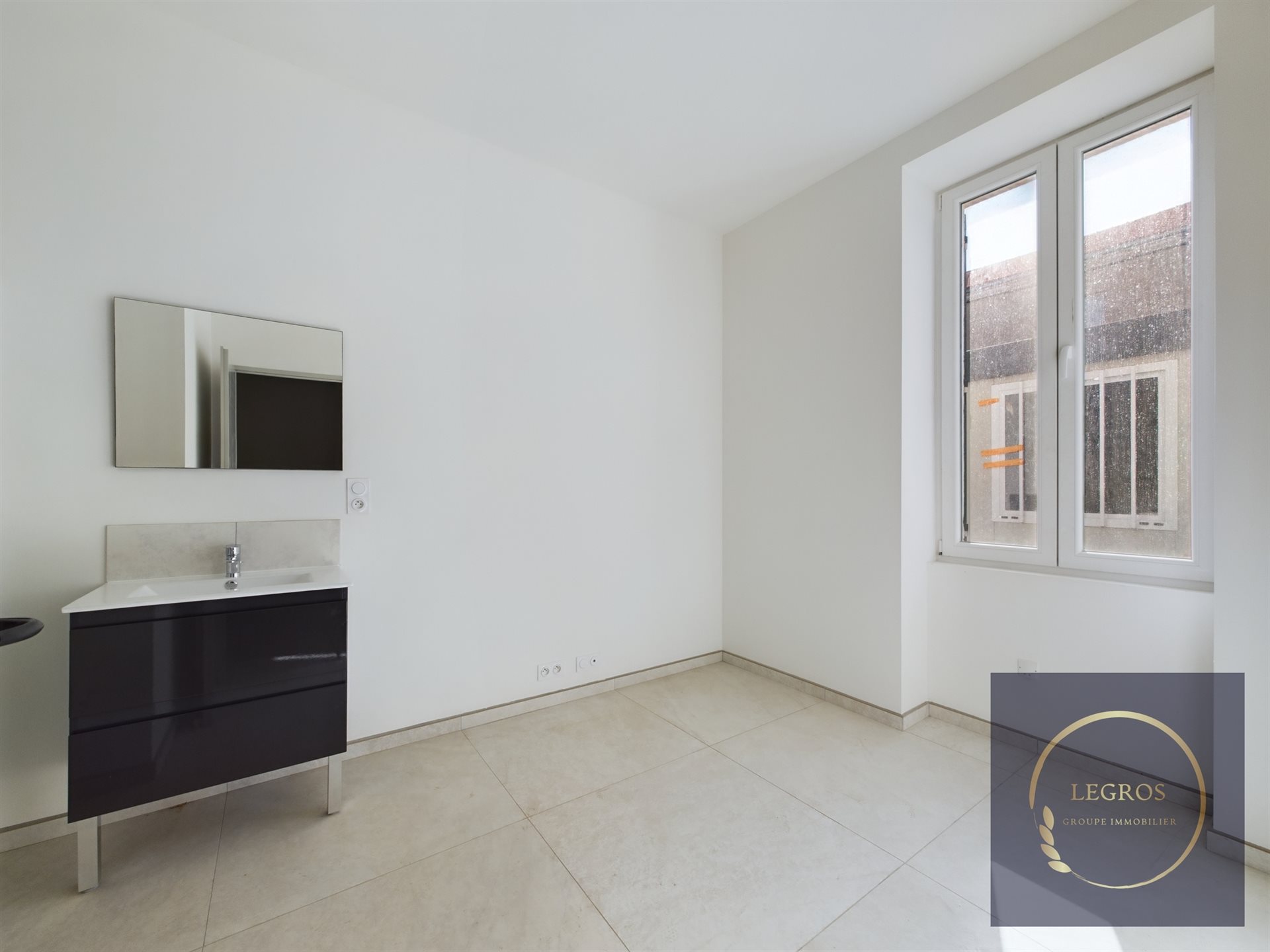 Appartement à vendre, 32m², Châteaurenard