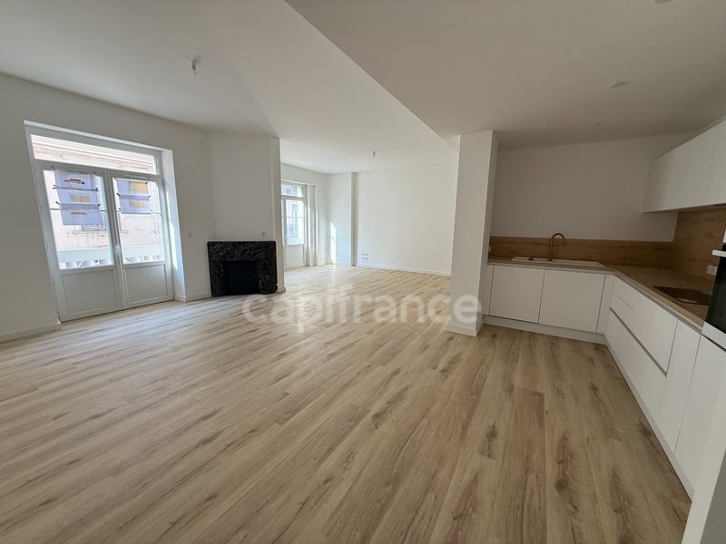 Appartement à vendre, 110m², Lourdes