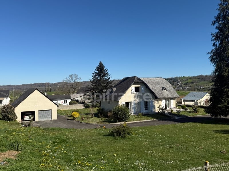 Maison à vendre, 192m², Poueyferré