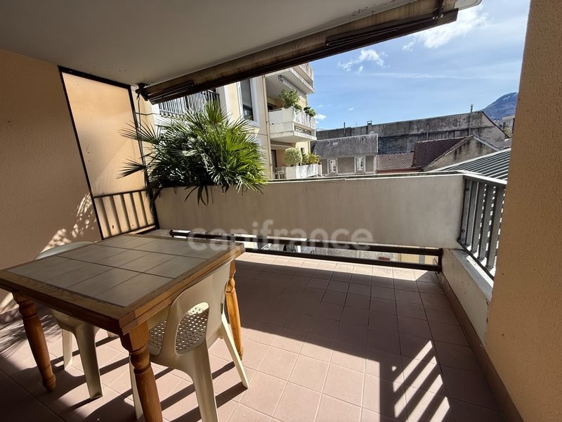 Appartement à vendre, 98m², Lourdes