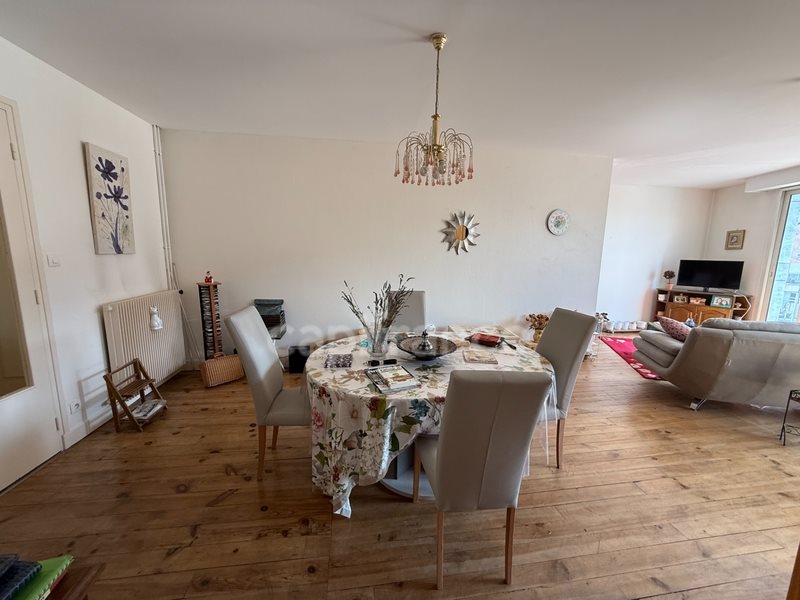 Appartement à vendre, 80m², Lourdes