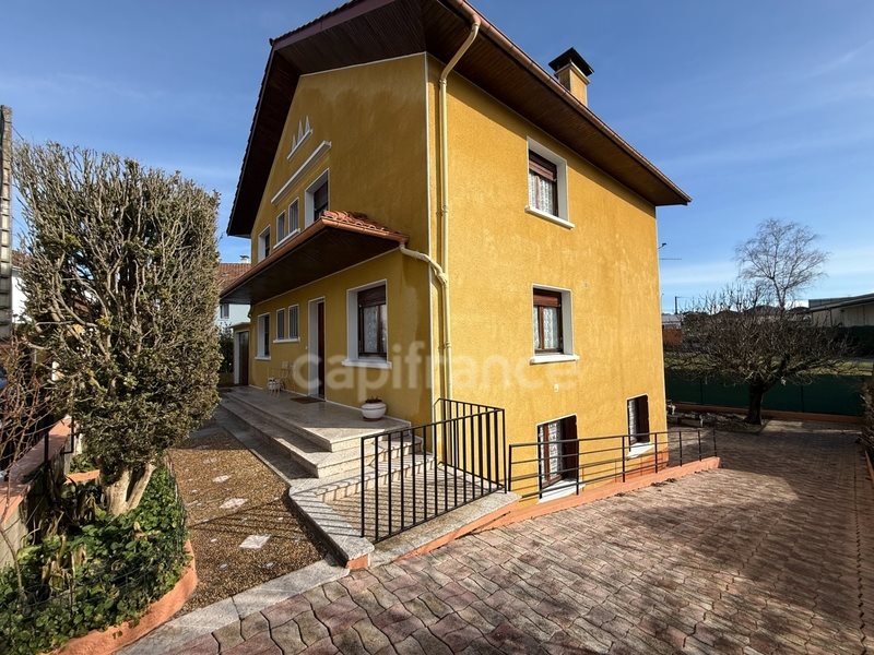 Maison à vendre, 158m², Lourdes