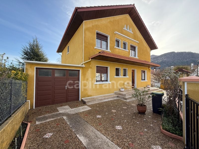 Maison à vendre, 158m², Lourdes