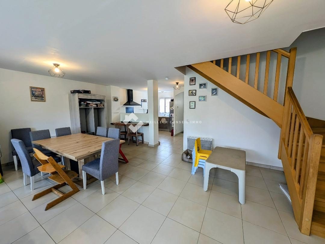 Maison à vendre, 105m², Montamisé