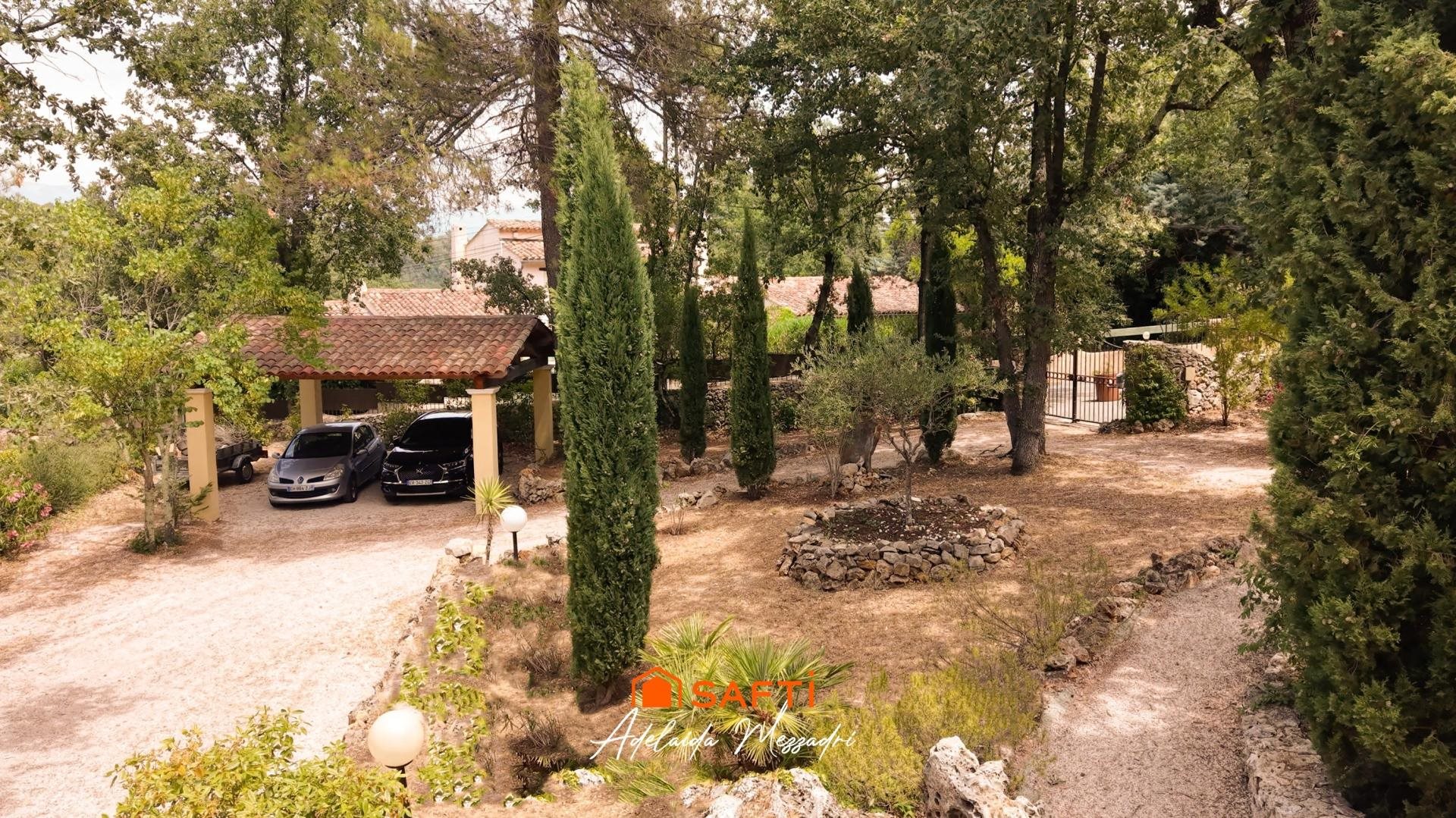 Maison à vendre, 245m², Fayence