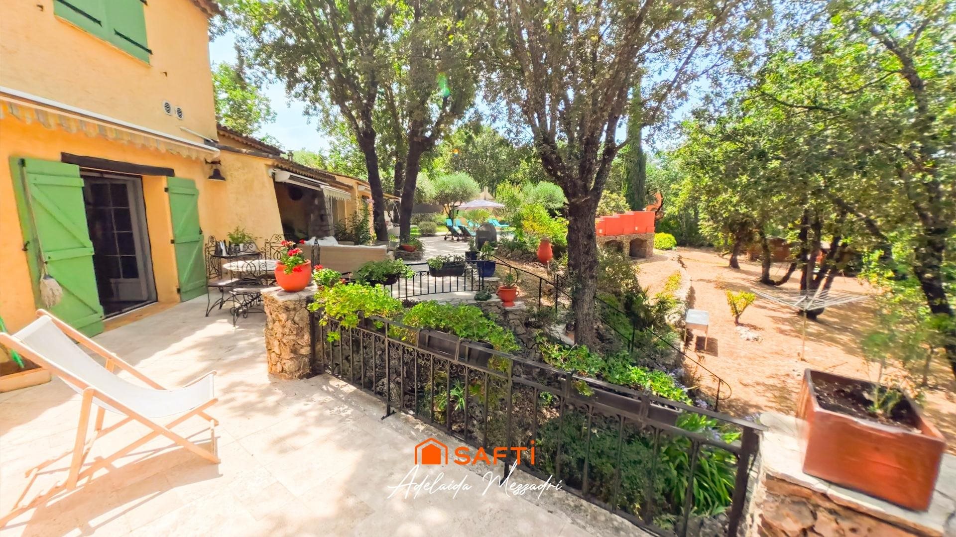 Maison à vendre, 245m², Fayence