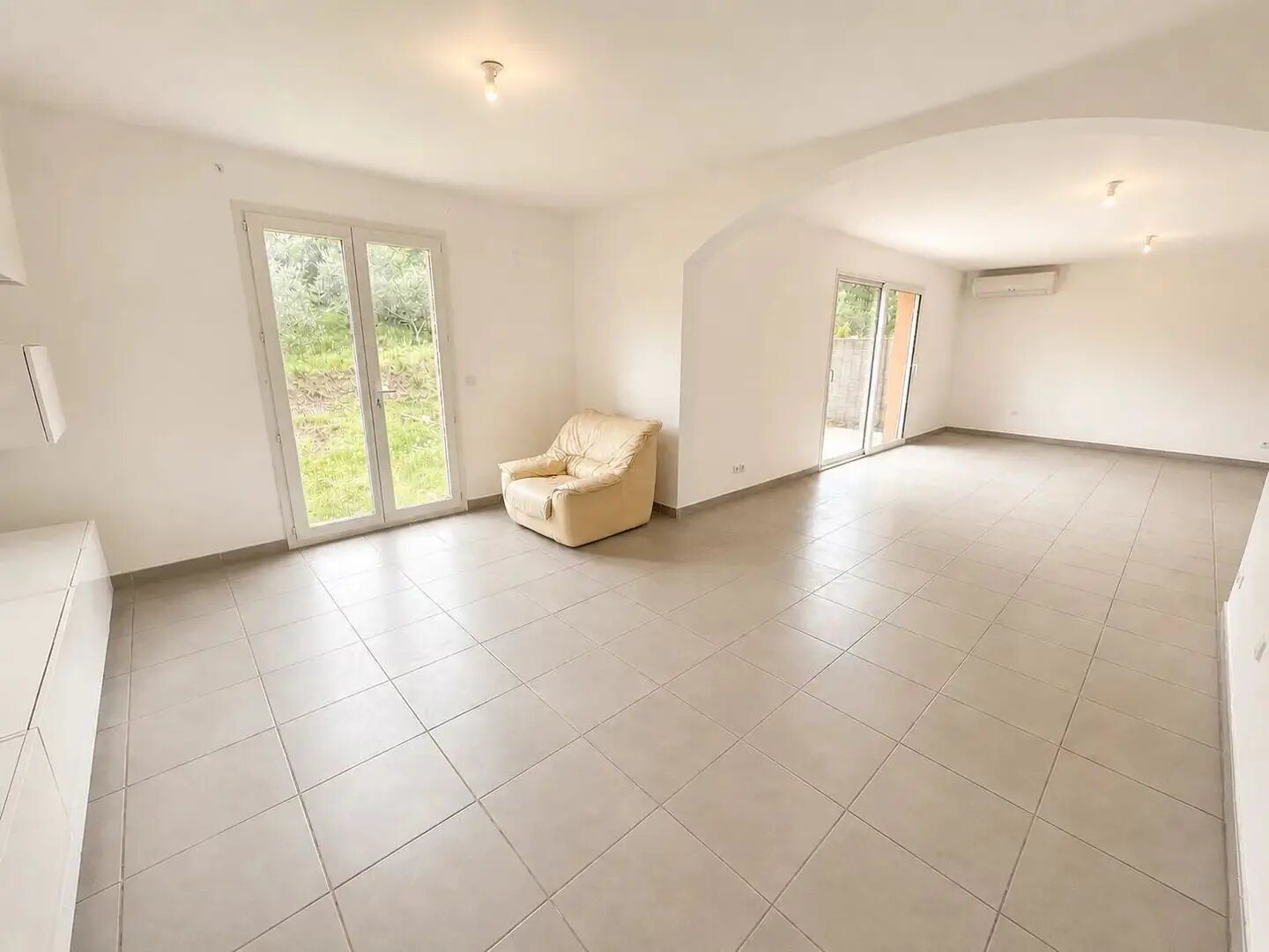 Maison à vendre, 110m², Les Mayons