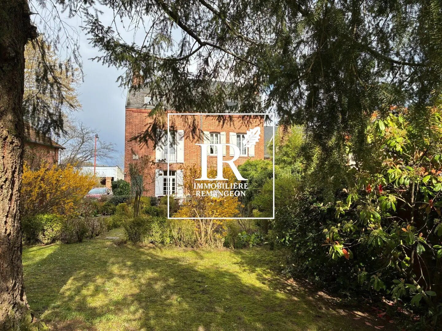 Maison à vendre, 215m², Brinon-sur-Sauldre