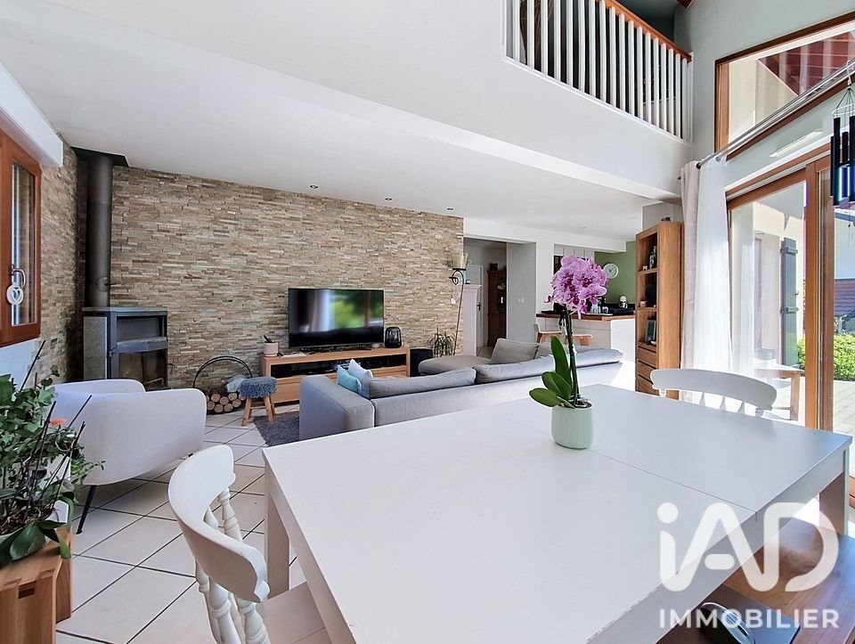 Maison à vendre, 187m², Valleiry