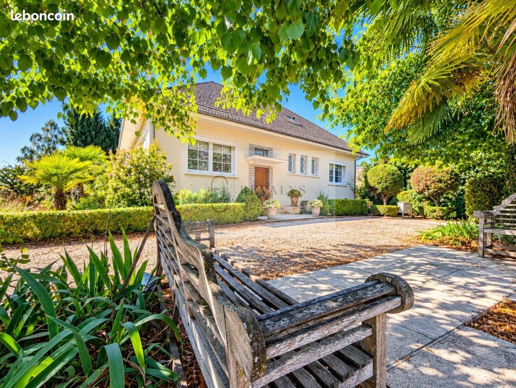 Maison à vendre, 114m², Brochon