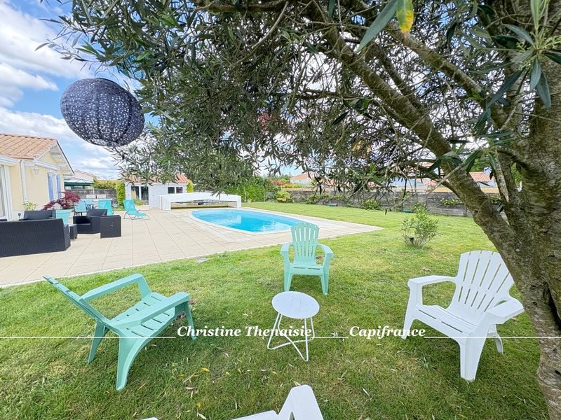 Maison à vendre, 109m², Coëx