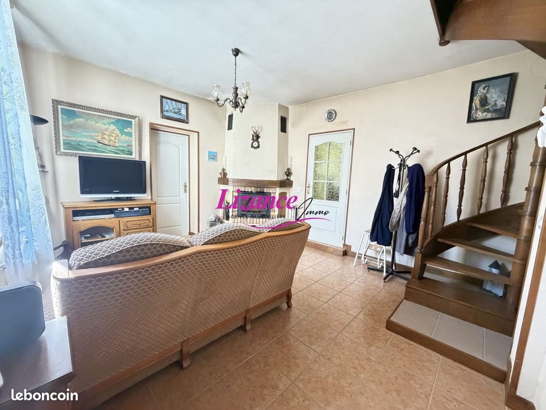 Maison à vendre, 81m², Ronssoy