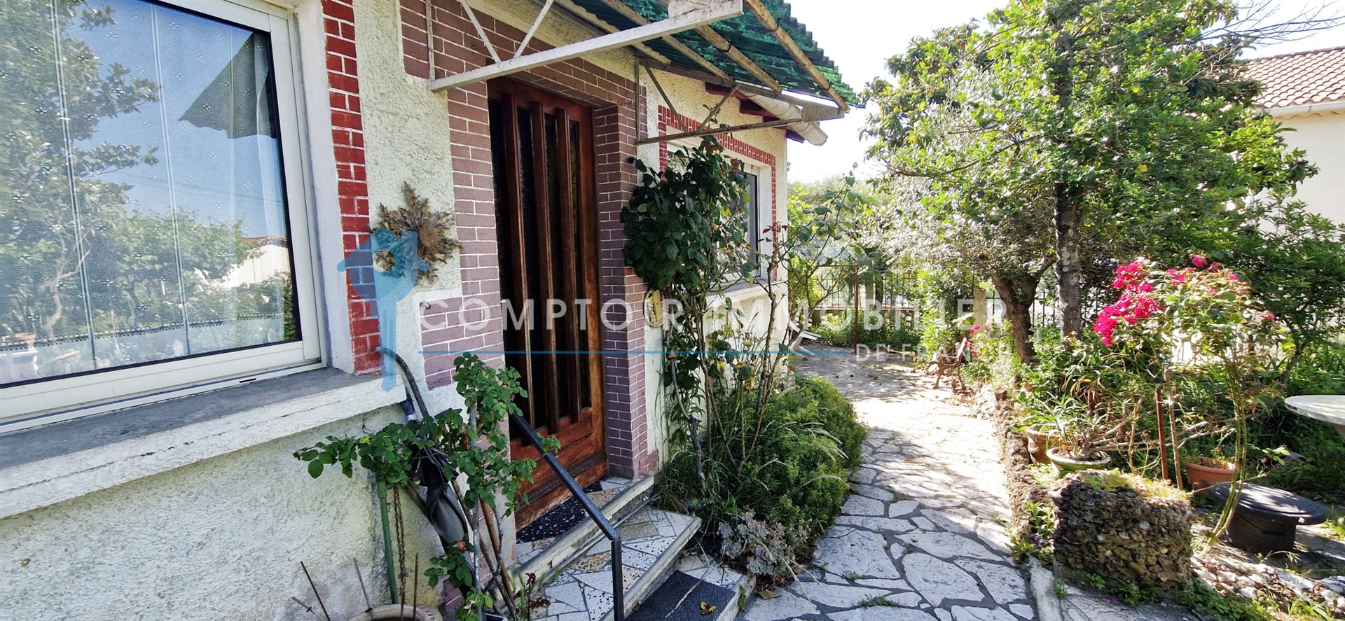 Maison à vendre, 97m², Saint-Julien-les-Rosiers