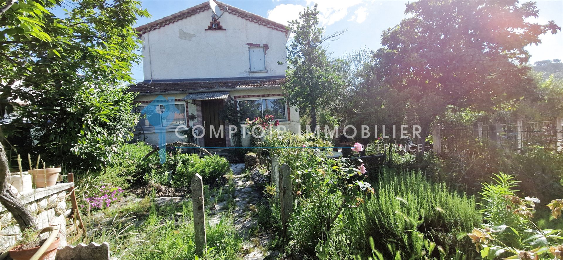 Maison à vendre, 97m², Saint-Julien-les-Rosiers
