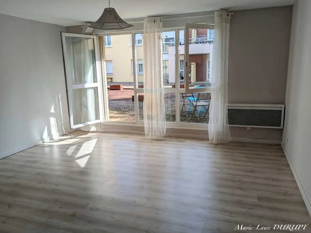Appartement à vendre, 32m², Thorigny-sur-Oreuse