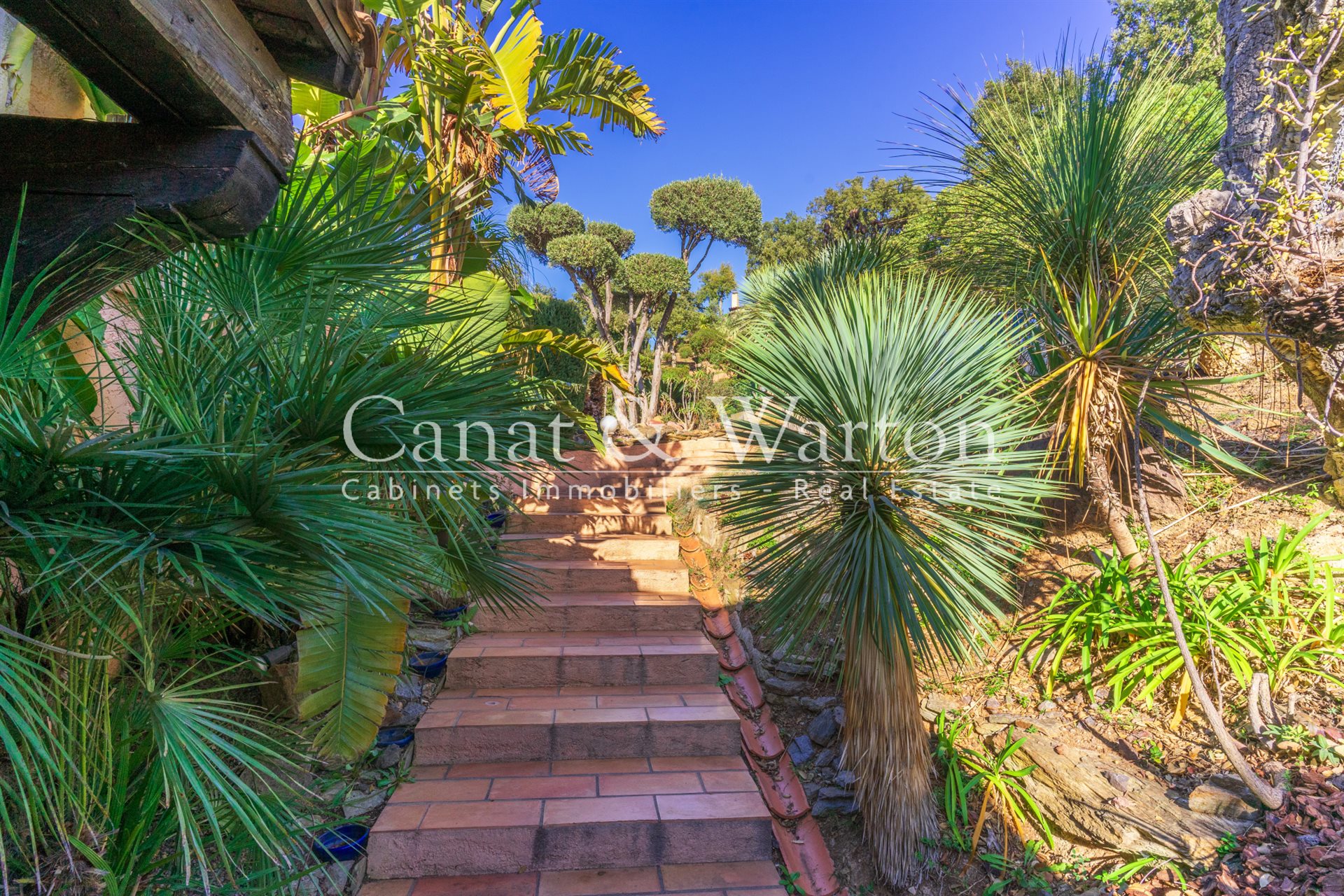 Maison à vendre, 200m², La Londe-les-Maures