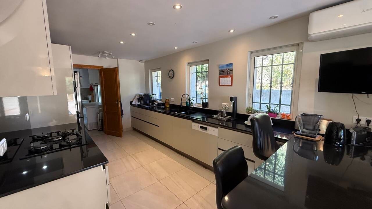 Maison à vendre, 320m², Antibes
