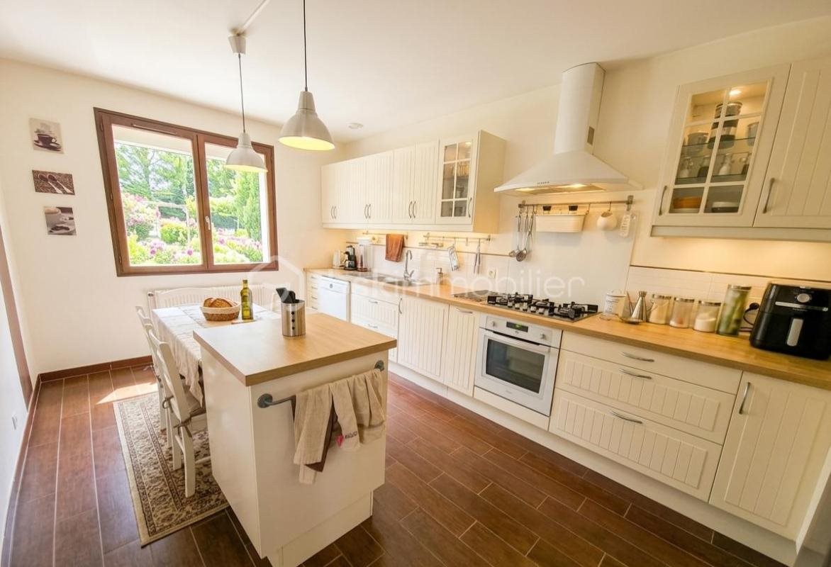 Maison à vendre, 113m², Fontaine-le-Port