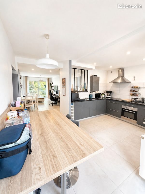 Appartement à vendre, 67m², Nîmes