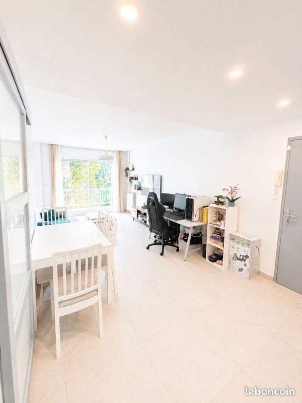 Appartement à vendre, 67m², Nîmes
