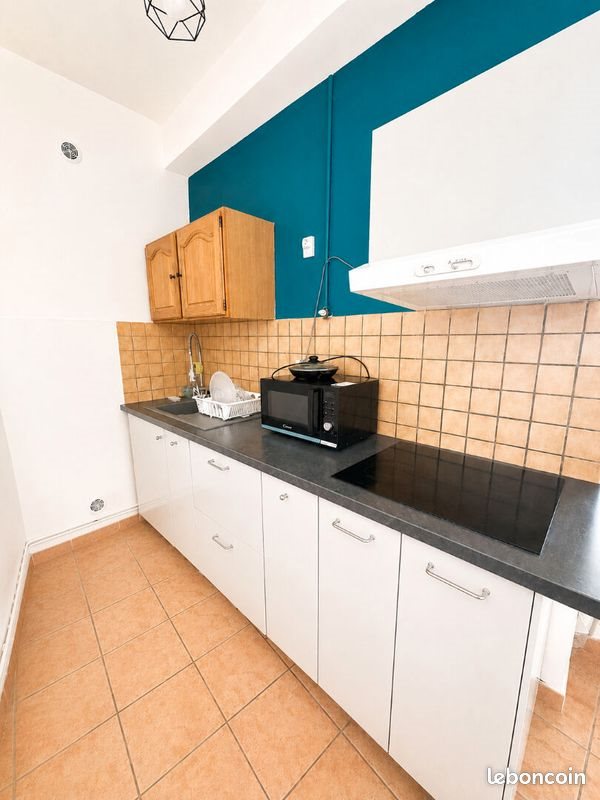 Appartement à louer, 40m², Nîmes