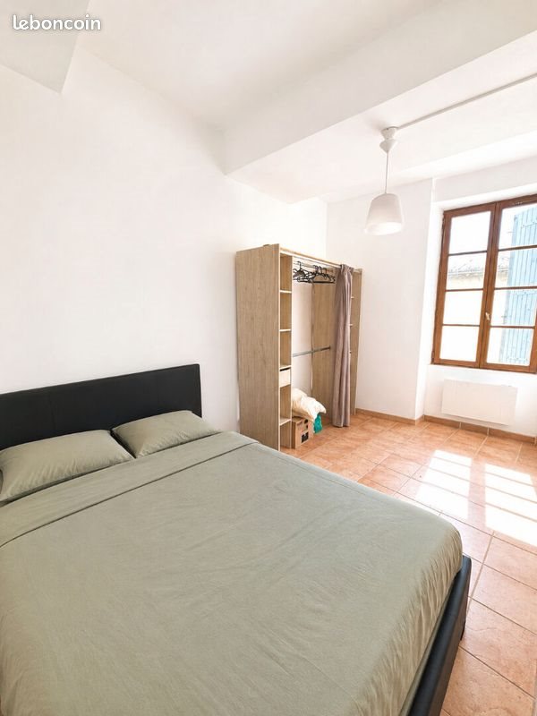 Appartement à louer, 40m², Nîmes