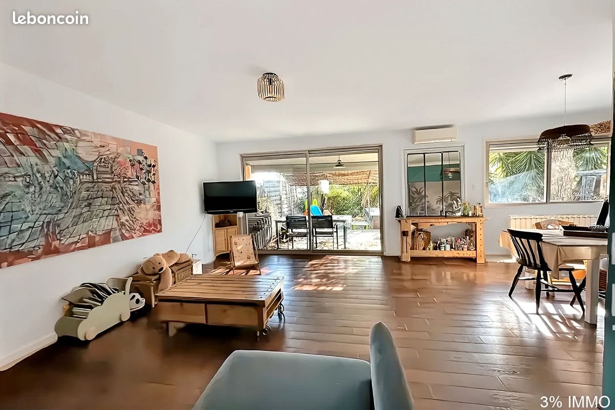 Maison à vendre, 117m², Nîmes