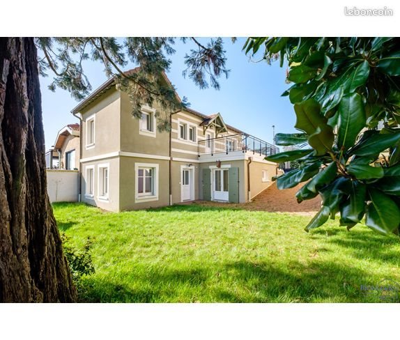 Maison à vendre, 135m², Charbonnières-les-Bains