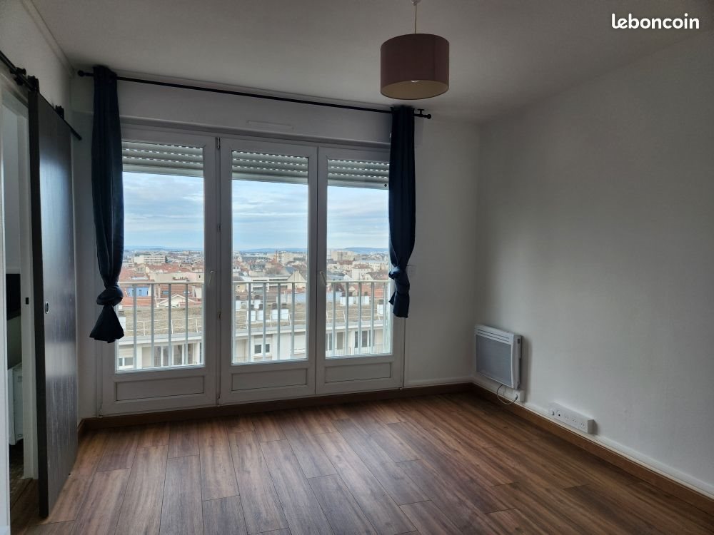 Appartement à louer, 26m², Reims