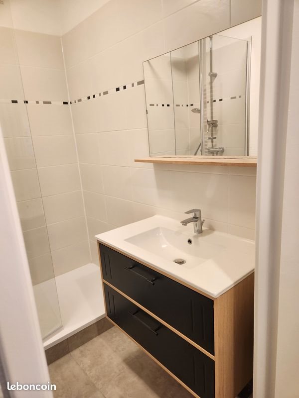 Appartement à louer, 26m², Reims